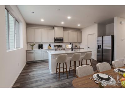 EXAMPLE PHOTO: KITCHEN AND DINING ROOM