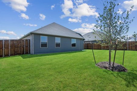 New construction Single-Family house 330 Bond St, Greenville, TX 75402 plan Harrison - Trophy Series | Lot 60' - image 3