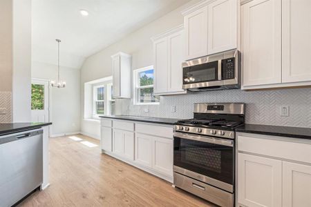 New construction Single-Family house 1414 Rd 66113, Dayton, TX 77535 null- photo 17 17