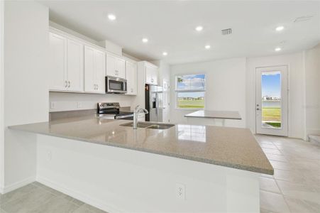 New construction Townhouse house 7440 Cabin Ln, Sarasota, FL 34240 Carmel - Townhomes- photo 6 6