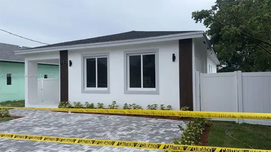 New construction Single-Family house 312 Nw 9Th St, Hallandale Beach, FL 33009 - image