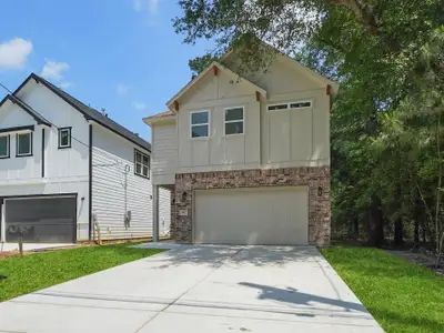 New construction Single-Family house 731 Magnolia Point Dr, Houston, TX 77336 - image