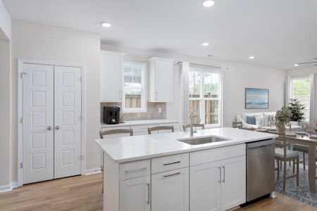 New construction Single-Family house 31 W Kiln Rd, Hampstead, NC 28443 plan Largo - image 8
