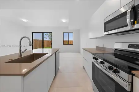 New construction Townhouse house 19114 Sw 345Th Ter, Unit 19114, Florida City, FL 33034 - image 6