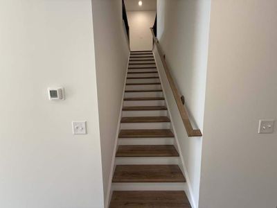 New construction Townhouse house 3900 Allegretto Cir, Atlanta, GA 30339 Marigold- photo 32 32