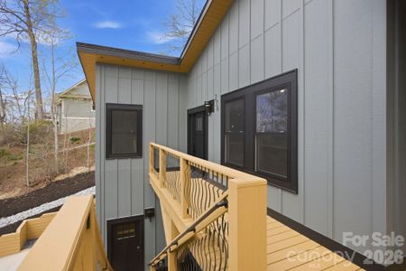 New construction Single-Family house 276 Coopers Dr, Hendersonville, NC 28739 - image
