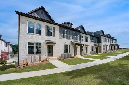 New construction Townhouse house 305 Daybreak Ln, Newnan, GA 30265 null- photo 0