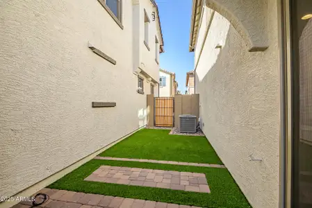 New construction Single-Family house 43206 N Hinoki St, Queen Creek, AZ 85140 plan Townlet (Interior) - image 3