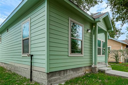 New construction Single-Family house 3309 Illinois St, Baytown, TX 77520 null- photo 2 2