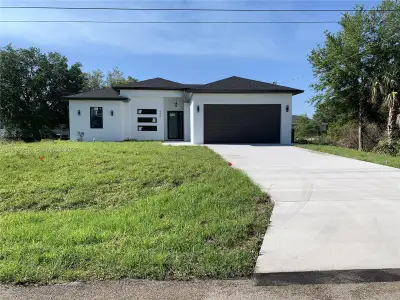 New construction Single-Family house 442 Redwing St, Lehigh Acres, FL 33974 - image