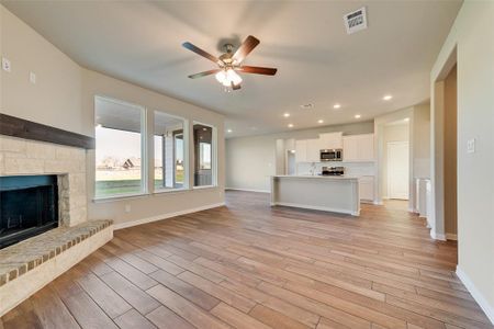 New construction Single-Family house 2613 Witness Tree Rd, Oak Ridge, TX 75161 Barnett- photo 8 8