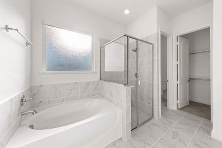 Myrtle Creek by UnionMain Homes in Waxahachie - image 17