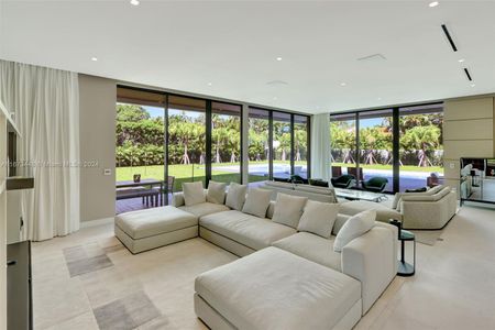 New construction Single-Family house 9860 Ne Ave Rd, Miami Shores, FL 33138 null- photo 9 9