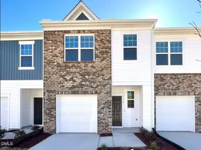 New construction Townhouse house 3035 Fulong Dr, Durham, NC 27704 - image