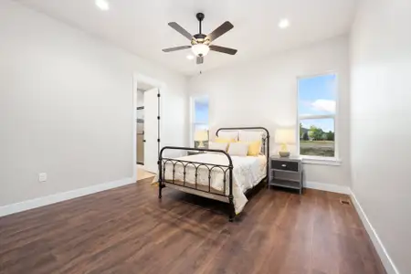New construction Townhouse house 6227 Vernazza Wy, Unit 1, Windsor, CO 80550 plan Avalon - image 12