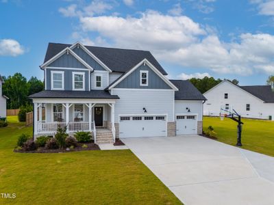 New construction Single-Family house 226 Castle Pond Wy, Fuquay Varina, NC 27526 - image