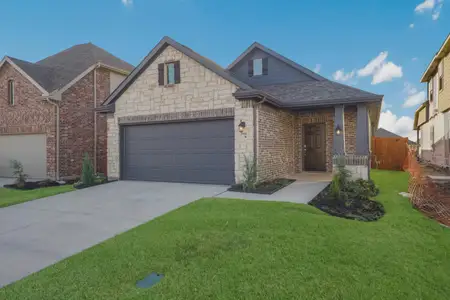 New construction Single-Family house 3910 Hometown Blvd, Heartland, TX 75126 plan Charleston - image