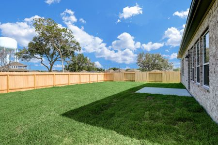 New construction Single-Family house 1221 Friendship Trl, Seabrook, TX 77586 - image 3