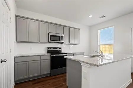 Villages at Westpointe by Hart Homes in Dayton - image 7