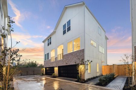 New construction Single-Family house 3065 Hicks St, Houston, TX 77007 null- photo 0
