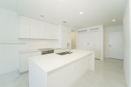 New construction Condo house 700 Ne 24Th St, Unit 2904, Miami, FL 33137 - image