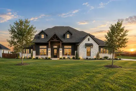 New construction Single-Family house 301 Hollingsworth Ln, Glenn Heights, TX 75154 plan Harris - image
