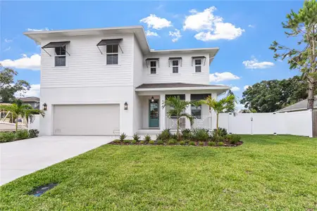 New construction Single-Family house 4421 W Bay Court Ave, Tampa, FL 33611 - image
