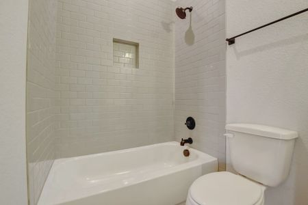 New construction Single-Family house Springtown, TX 76082 plan The Brazos - image 19