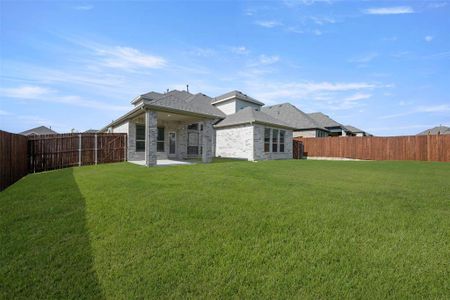 New construction Single-Family house 5208 Deep Creek Dr, Fort Worth, TX 76179 plan Caroline F - image