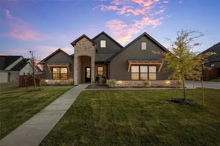 New construction Single-Family house 12015 Sequoia Ln, Woodway, TX 76712 - image