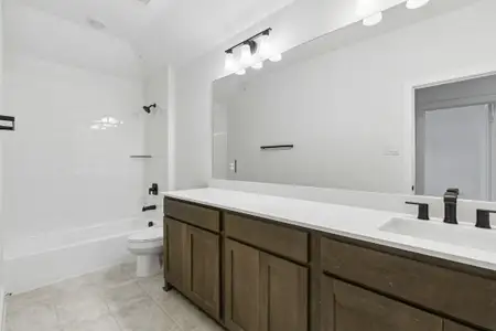 New construction Single-Family house 10453 Livestock Ave, Venus, TX 76084 plan Reunion - image 18