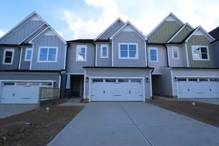 New construction Townhouse house 2472 Englemann Dr, Apex, NC 27502 plan Marigold - Interior Home - image