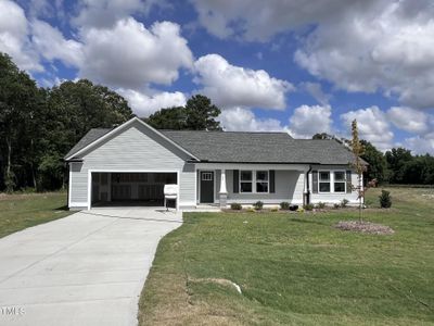 New construction Single-Family house 184 Grace Ridge Court, Benson, NC 27504 - photo 0