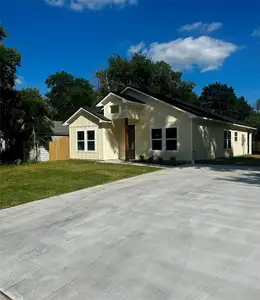 New construction Single-Family house 3616 Hubby Ave, Waco, TX 76710 - image