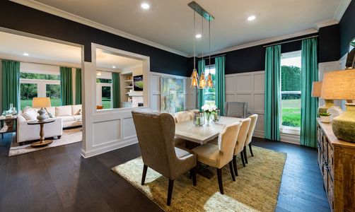 Montgomery Home Design Dining Room