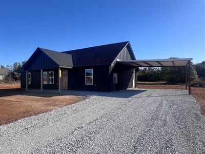 New construction Single-Family house 1005 Bradshaw Ct, Springtown, TX 76082 - image