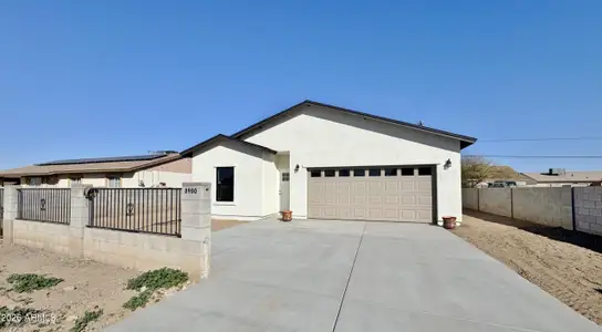 New construction Single-Family house 8980 W Coronado Dr, Arizona City, AZ 85123 - image