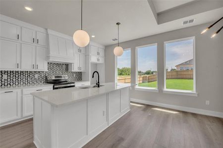 New construction Single-Family house 313 Boots Ct, Lorena, TX 76655 plan Cypress Creek - image 9