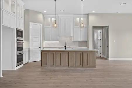 New construction Single-Family house 144 Chapowits, Godley, TX 76044 plan The Frisco - image 5