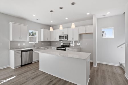 New construction Single-Family house 18 Atherton Cir, Angier, NC 27501 plan Russell - image 12