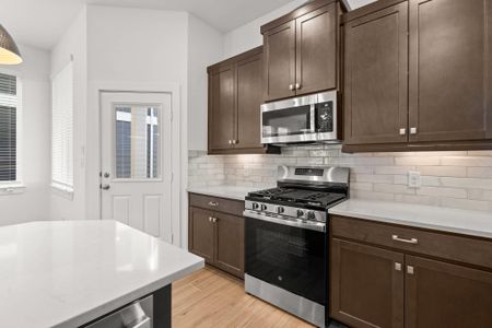 New construction Single-Family house 215 Flora Springs Cv, Liberty Hill, TX 78642 plan Cheverny - Augustine Collection - image 7