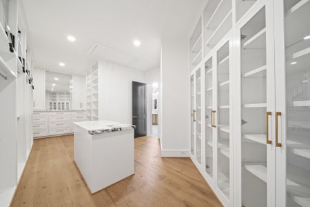 New construction Single-Family house 4610 Sunset Cir, Sugar Land, TX 77479 - image 13