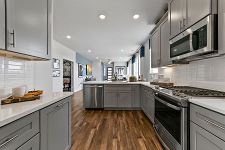 New construction Single-Family house 12770 Charismatic Pkwy, Frisco, TX 75035 plan Symmetry D377 - image 10