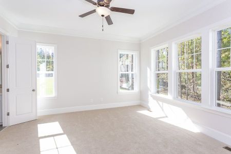 New construction Single-Family house 1012 Moss Rd, Zebulon, NC 27597 plan Charleston - image 12