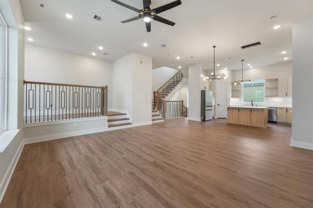 New construction Single-Family house 1948 Purswell Rd, Houston, TX 77055 null- photo 4 4
