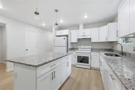 New construction Single-Family house 925 Ne 19Th St, Gainesville, FL 32641 - image 4