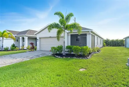 New construction Single-Family house 2788 Star Coral Dr, North Fort Myers, FL 33903 - image