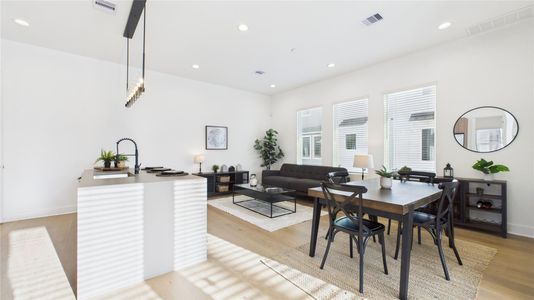 New construction Single-Family house 2426 Freeman St, Houston, TX 77009 - image 7