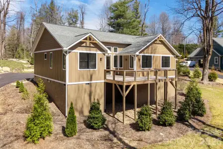 New construction Single-Family house 654 Hollybrook Dr, Flat Rock, NC 28731 - image