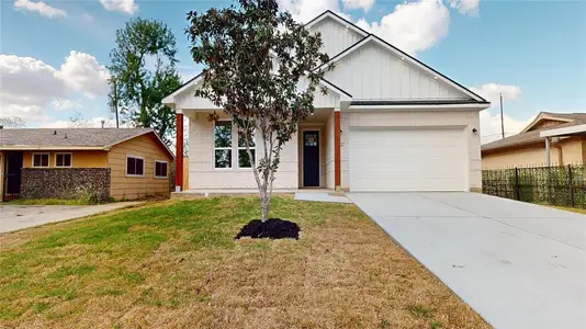 New construction Single-Family house 5119 Selinsky Rd, Houston, TX 77048 - image